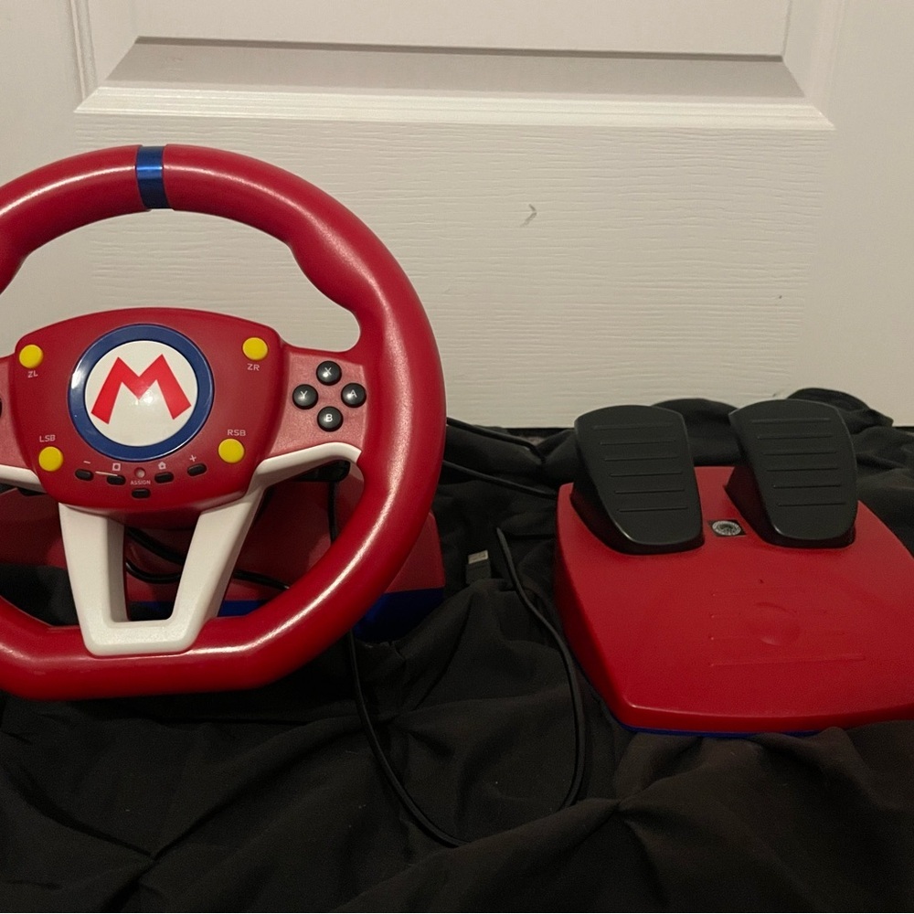 Mario Kart Racing Wheel and Pedals Set